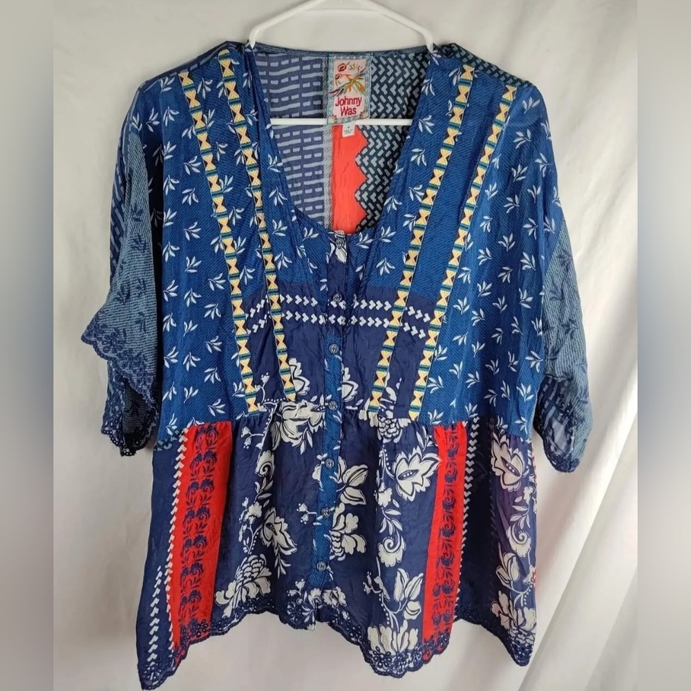 EUC Johnny Was Ramona button down blouse